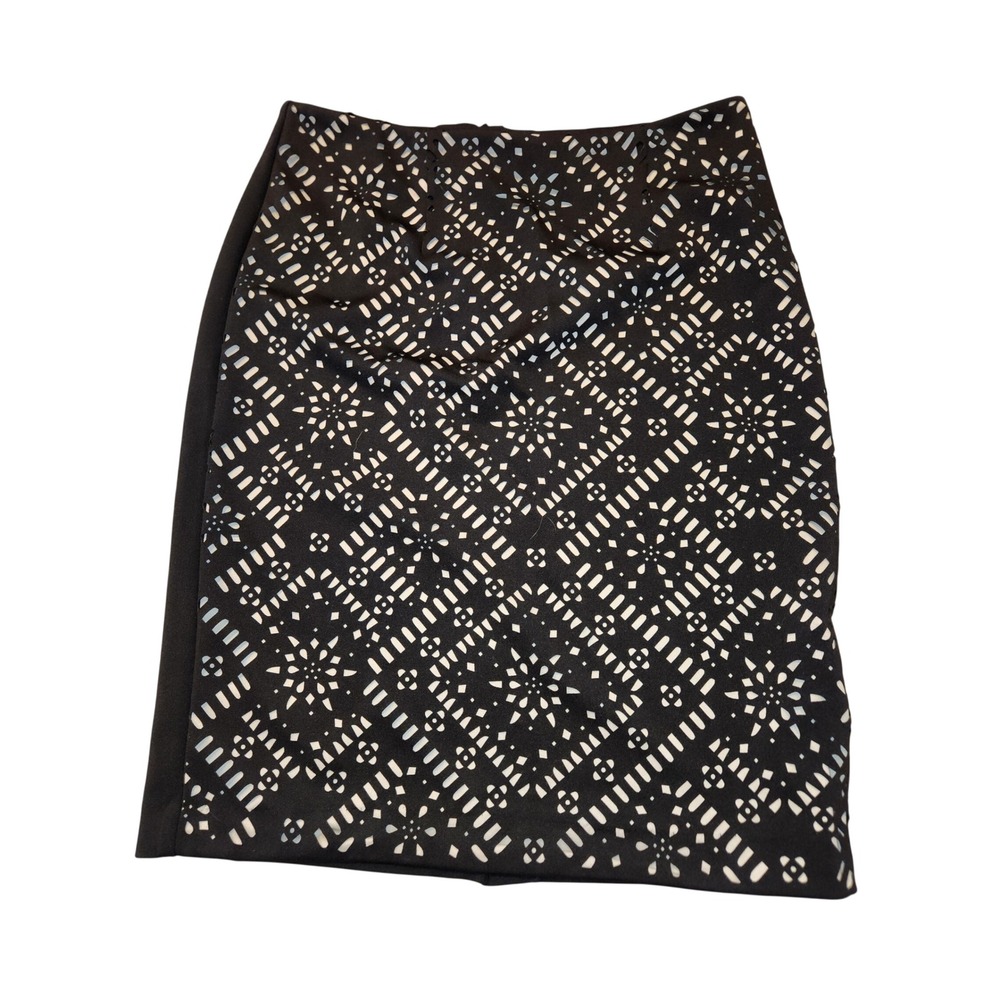 Chicos Black Laser Cut Geometric Diamond Pencil Skirt Size 2 Large Knee Length
